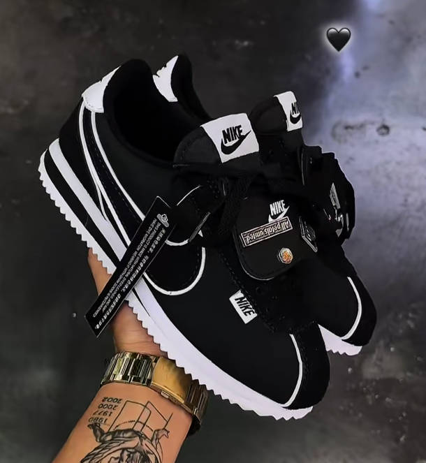 Cortez Plus Sneakers