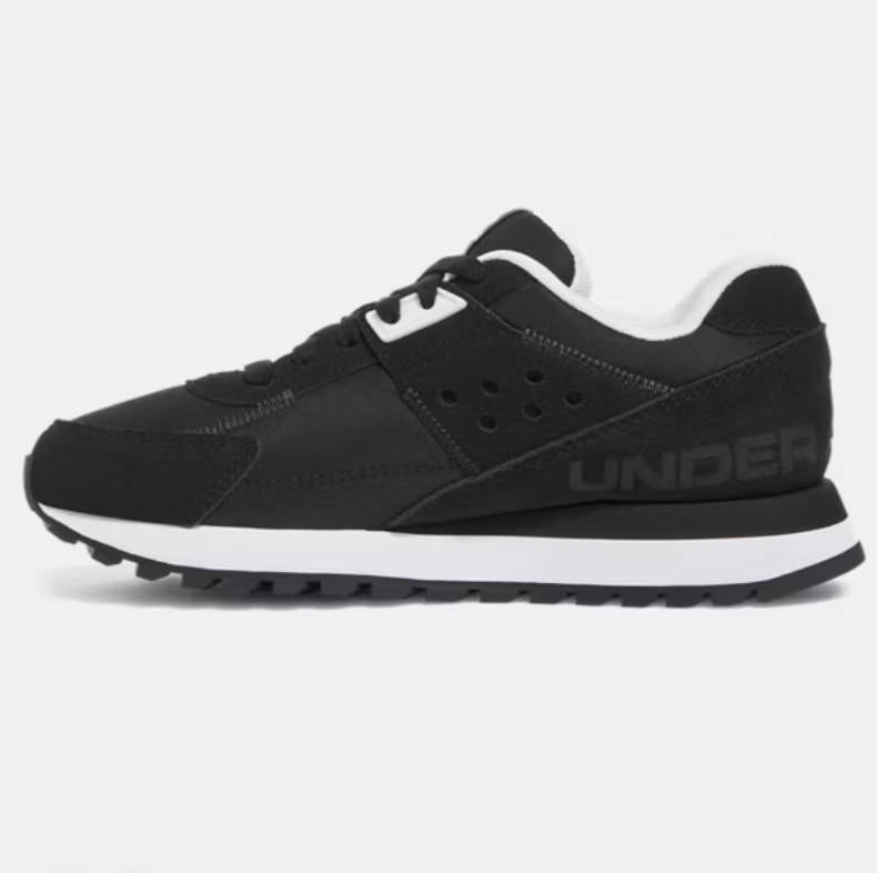 Dark Essential Runner